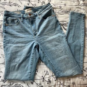 💙 Universal Thread 8/29 L High Rise Skinny Jeans